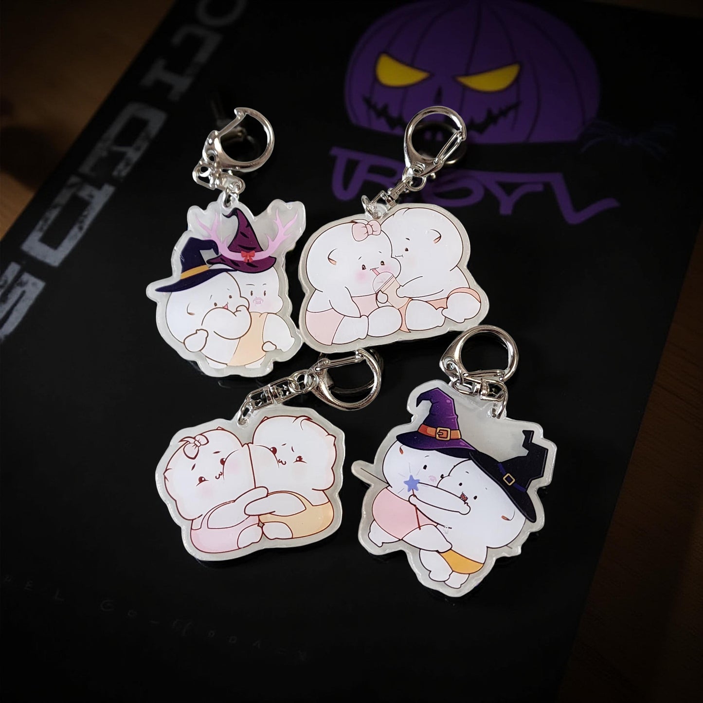 2/4 PCS Soso Jojo Keychain