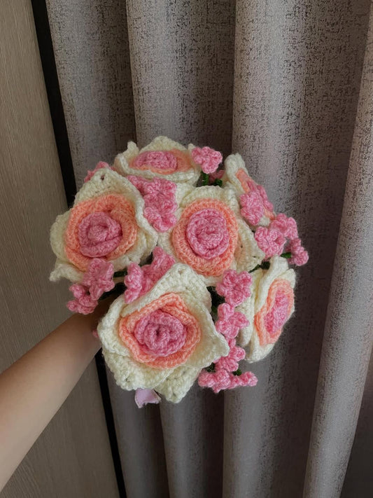 Omber Pink Roses Bouquet